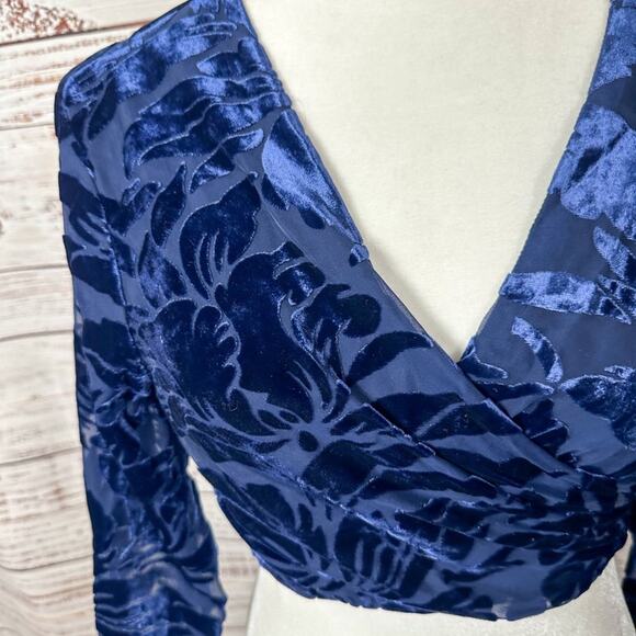 Hutch Claudia Dark Navy Crushed Velvet Wrap Crop Top, EUC, Medium, MSRP $198 - Picture 7 of 12